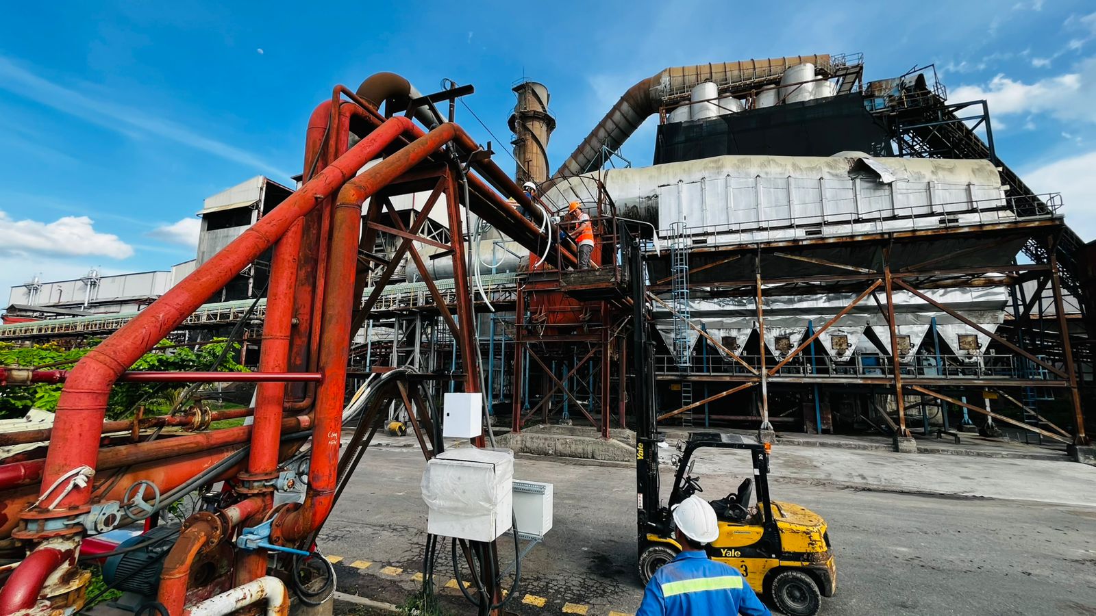 Gateway enclosure at the plant